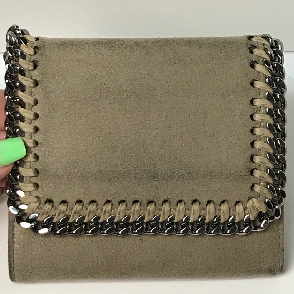 Stella McCartney Falabella Trifold Wallet 😍 - Picture 4 of 17